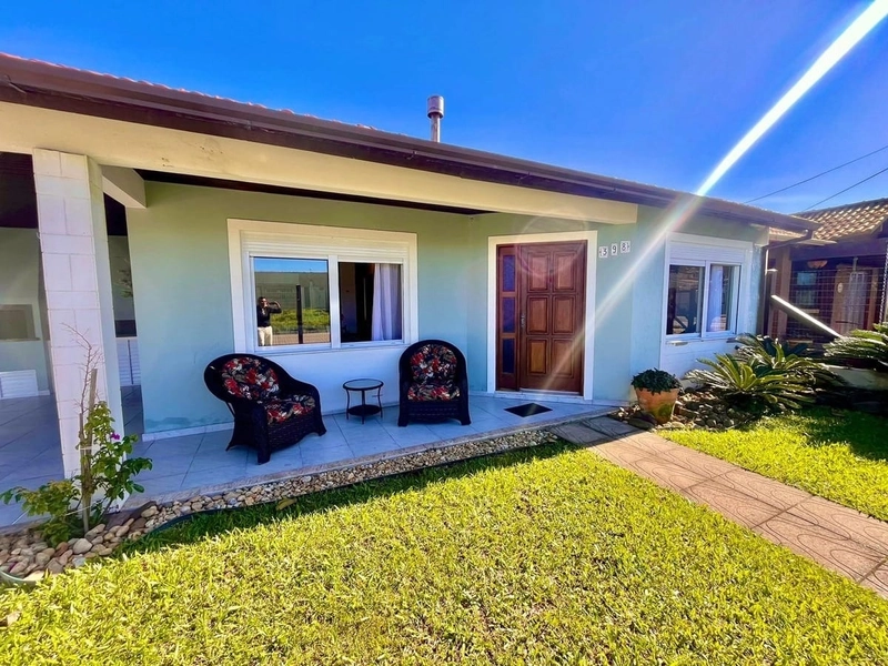 Casa com Suíte, Churrasqueira e Living Integrado: 4ª foto da galeria de imagens do imóvel