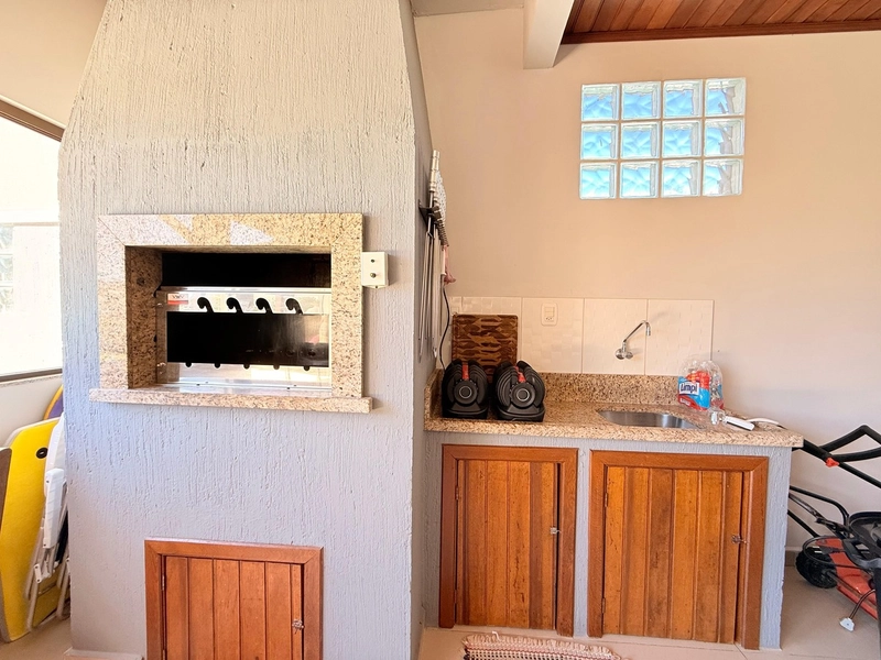Linda Casa com Piscina, 3 Dormitórios e Pátio Amplo!: 22ª foto da galeria de imagens do imóvel