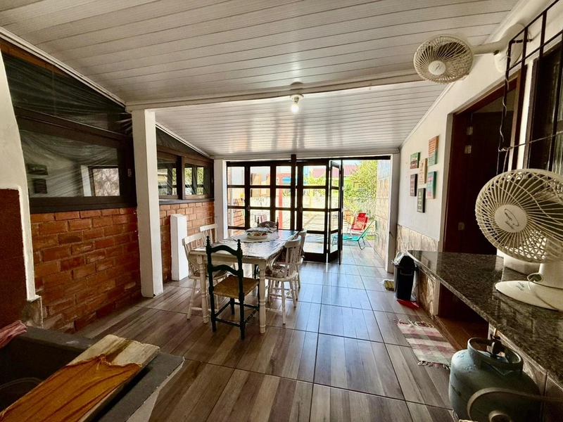 Casa com Espaço Gourmet e Pátio, Próxima ao Mar!: 11ª foto da galeria de imagens do imóvel