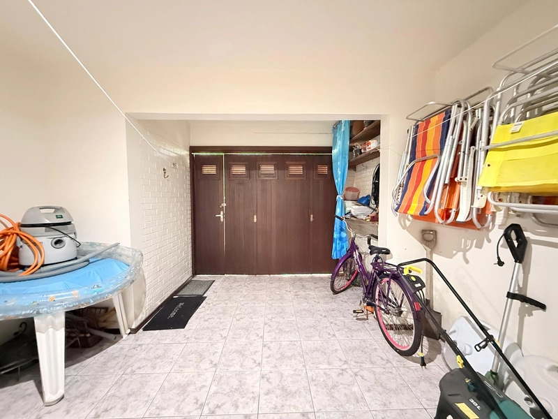 Casa á Venda em Ótima Localização, com 3 Dormitórios e 2 Banheiros!: 10ª foto da galeria de imagens do imóvel