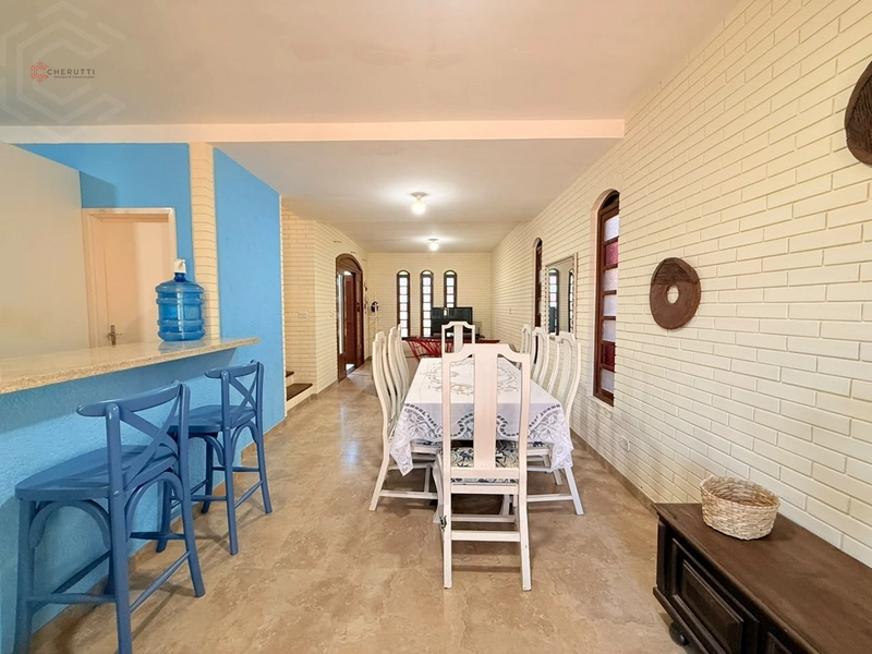 Casa Decorada a 150m do Mar com Ofurô e Churrasqueira!: 10ª foto da galeria de imagens do imóvel