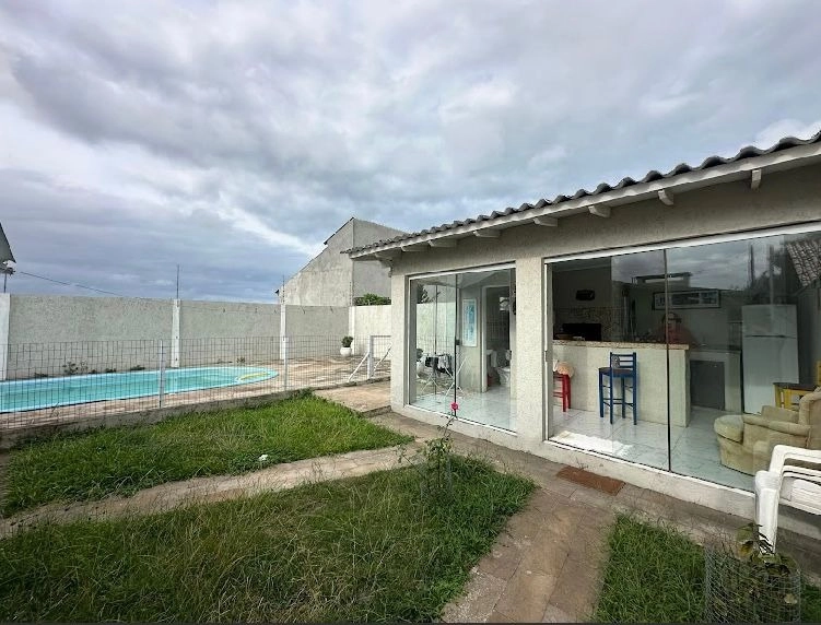 Casa com Piscina, Lareira e Espaço Gourmet Completo!: 1ª foto da galeria de imagens do imóvel