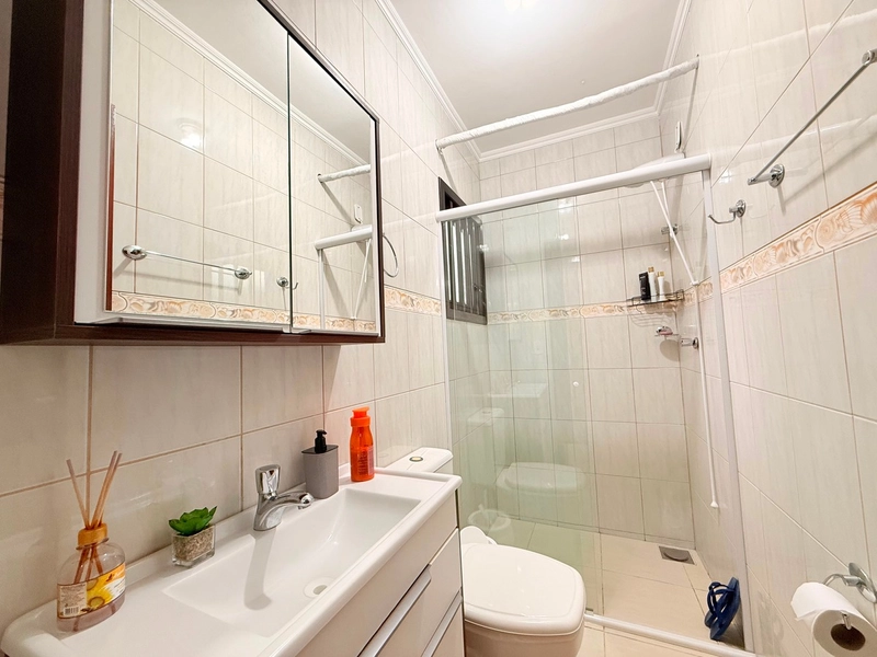 Linda Casa com Amplo Pátio, Lareira e 3 Dormitórios!: 13ª foto da galeria de imagens do imóvel