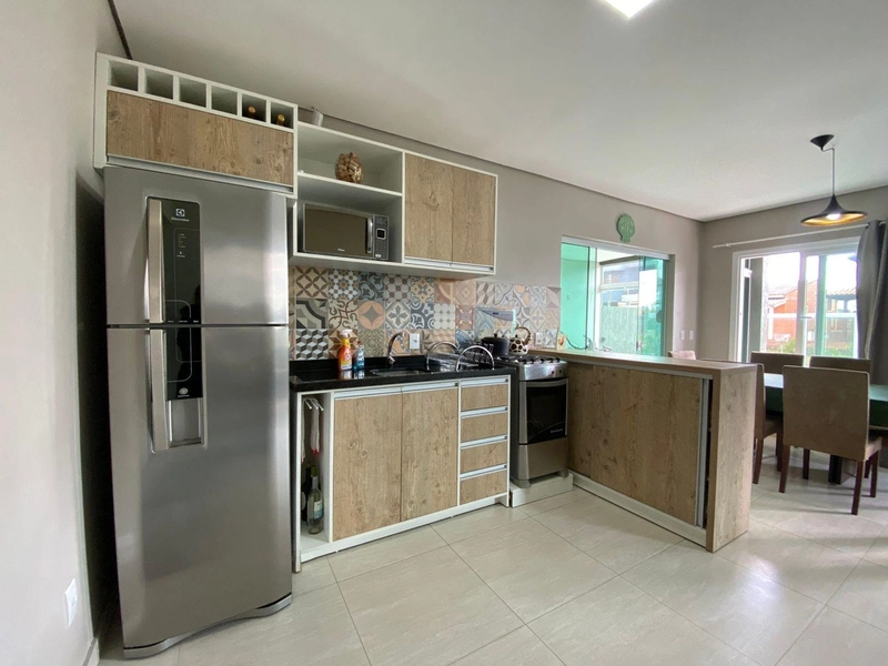 Casa espaçosa com suíte, lareira e piscina privativa!: 16ª foto da galeria de imagens do imóvel