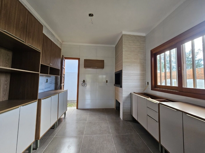 LINDA Casa à venda em Xangri-lá/RS: 1ª foto da galeria de imagens do imóvel