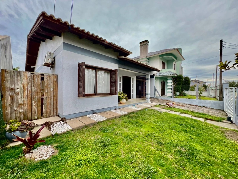 Linda Casa com 3 Dormitórios, Espaço Gourmet e Piscina Aquecida!: 4ª foto da galeria de imagens do imóvel
