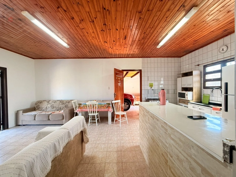 CASA À VENDA EM ATLÂNTIDA SUL!: 4ª foto da galeria de imagens do imóvel