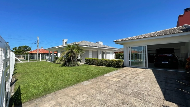 Casa Alto Padrão Mobiliada com Piscina e Espaço Gourmet: 3ª foto da galeria de imagens do imóvel