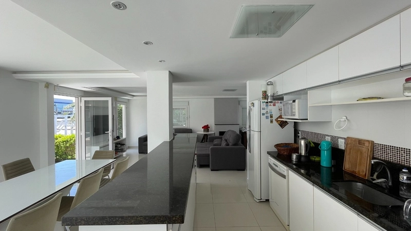 Casa Alto Padrão Mobiliada com Piscina e Espaço Gourmet: 31ª foto da galeria de imagens do imóvel
