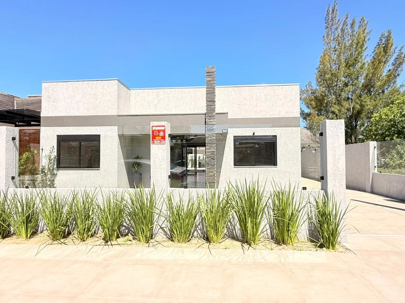 Linda Casa com Piscina, 3 Dormitórios e Ótima Localização!: 9ª foto da galeria de imagens do imóvel