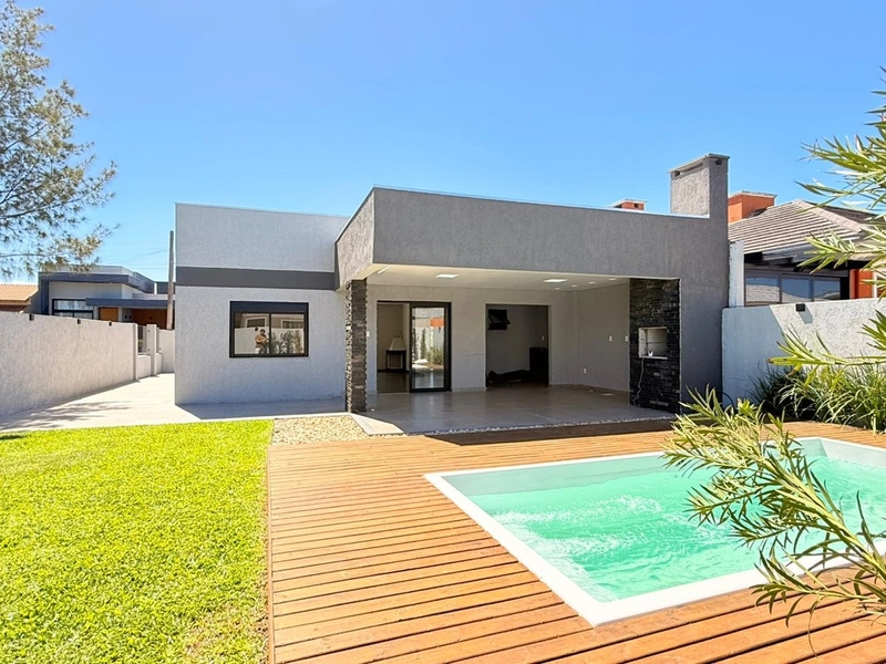 Linda Casa com Piscina, 3 Dormitórios e Ótima Localização!: 4ª foto da galeria de imagens do imóvel