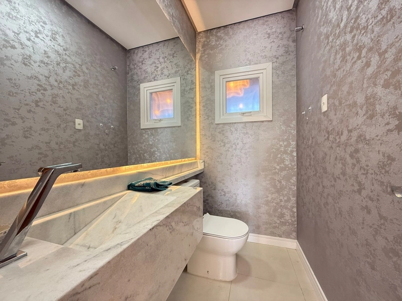 Sobrado Mobiliado com 2 Suítes, Espaço Gourmet e Living Integrado: 6ª foto da galeria de imagens do imóvel