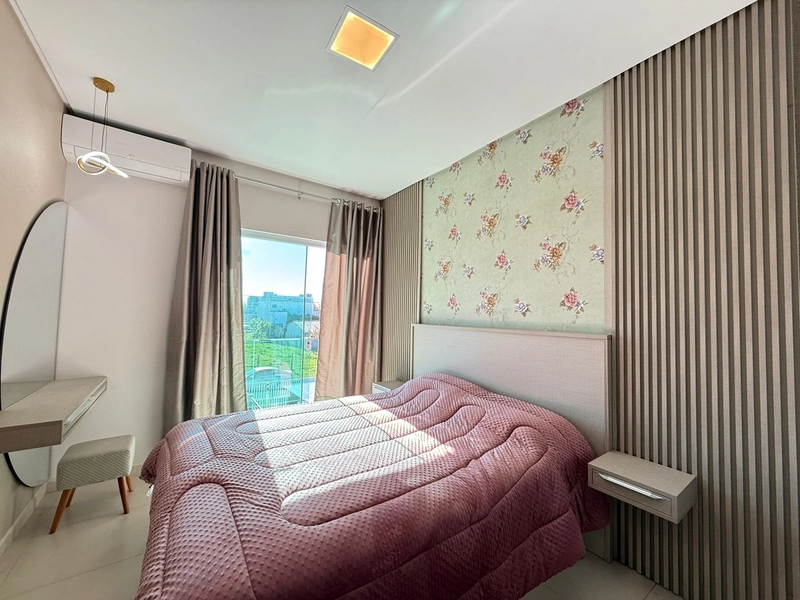 Sobrado Mobiliado com 2 Suítes, Espaço Gourmet e Living Integrado: 15ª foto da galeria de imagens do imóvel