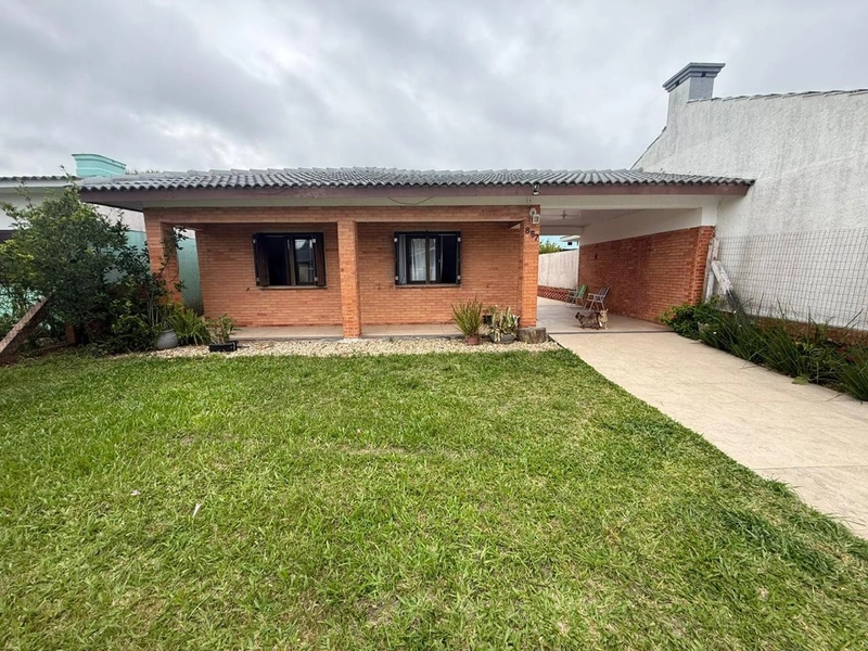 Ótima Casa no Centro de Xangri-Lá com 3 Dormitórios!: 1ª foto da galeria de imagens do imóvel