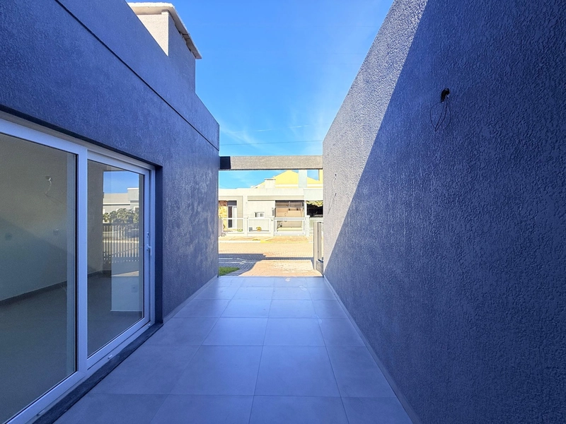 Linda Casa em Atlântida Sul: 10ª foto da galeria de imagens do imóvel