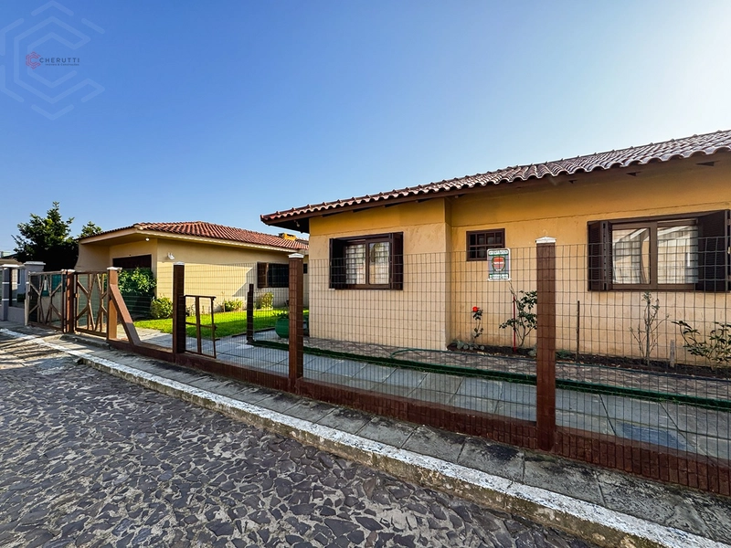 Linda Casa em Rainha do Mar com 3 Dormitório e Ótima Localização: 39ª foto da galeria de imagens do imóvel