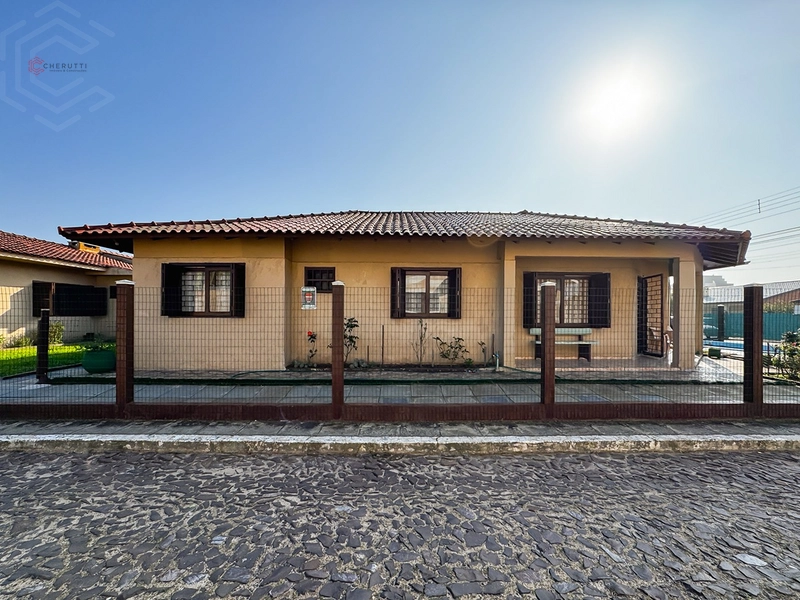 Linda Casa em Rainha do Mar com 3 Dormitório e Ótima Localização: 25ª foto da galeria de imagens do imóvel