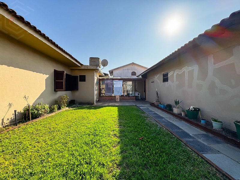 Linda Casa em Rainha do Mar com 3 Dormitório e Ótima Localização: 33ª foto da galeria de imagens do imóvel