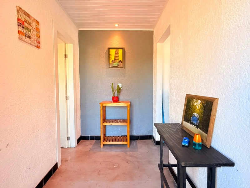 Linda Casa Semi-mobiliada, com 3 Dormitórios e 2 Banheiros sociais!: 14ª foto da galeria de imagens do imóvel