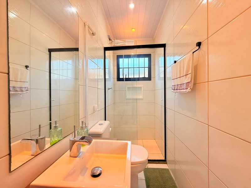 Linda Casa Semi-mobiliada, com 3 Dormitórios e 2 Banheiros sociais!: 19ª foto da galeria de imagens do imóvel