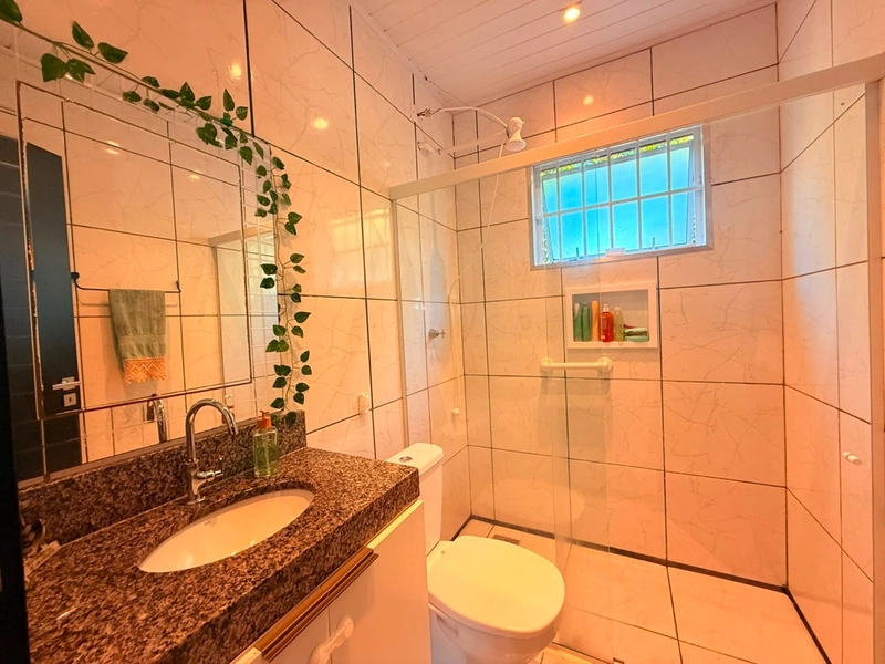 Linda Casa Semi-mobiliada, com 3 Dormitórios e 2 Banheiros sociais!: 13ª foto da galeria de imagens do imóvel