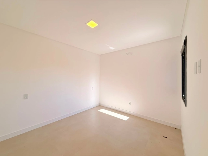 Linda Casa em Nova Xangri-Lá com 4 Dormitórios!: 16ª foto da galeria de imagens do imóvel