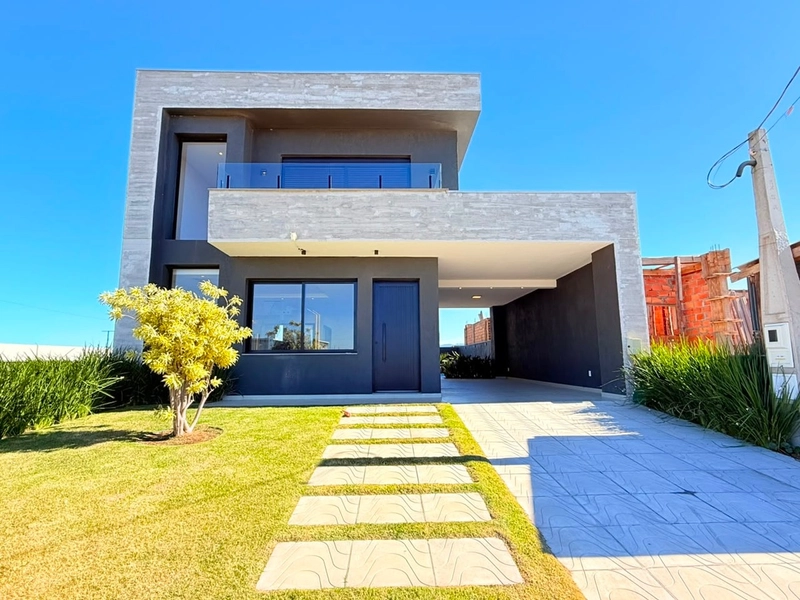 Linda Casa em Nova Xangri-Lá com 4 Dormitórios!: 1ª foto da galeria de imagens do imóvel