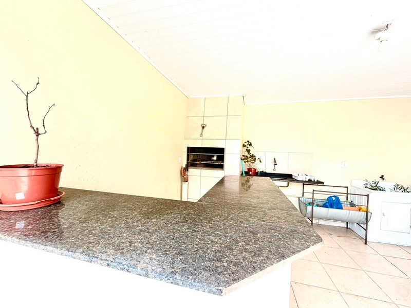 Linda Casa com Piscina, Espaço Gourmet e Amplo Pátio!: 10ª foto da galeria de imagens do imóvel