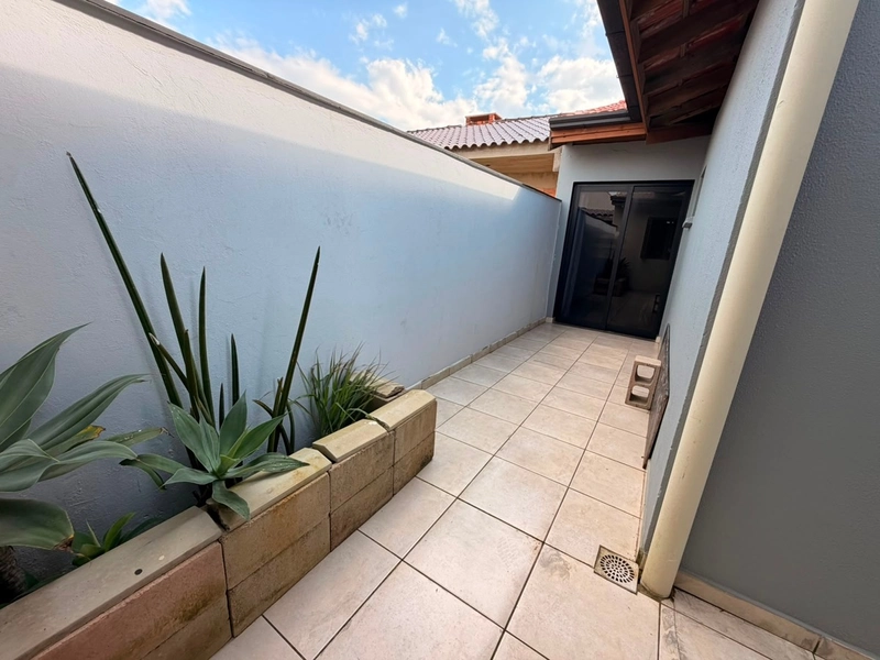 Linda Casa com Piscina, Espaço Gourmet e Amplo Pátio!: 21ª foto da galeria de imagens do imóvel