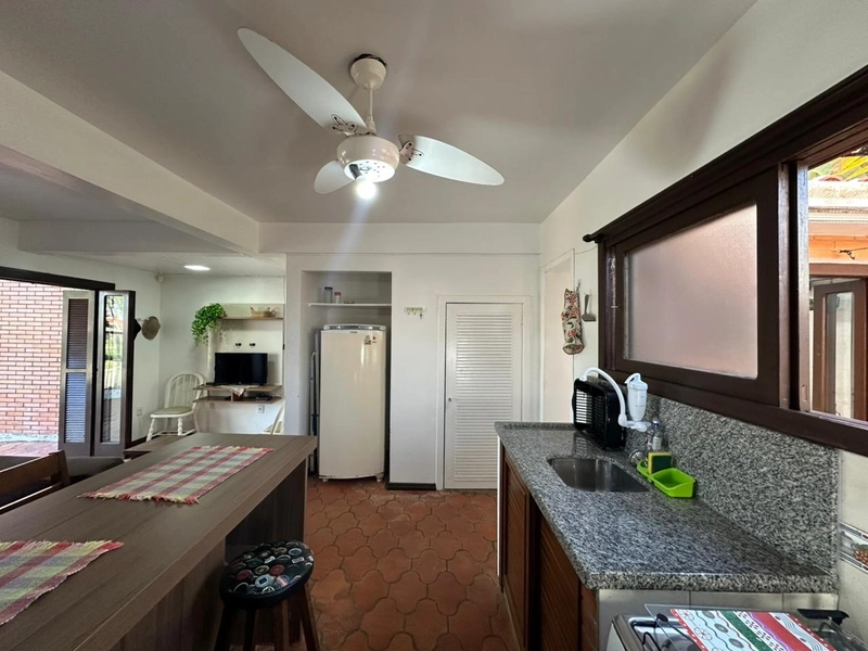 Duplex à Venda no Centro de Xangri-Lá: 7ª foto da galeria de imagens do imóvel