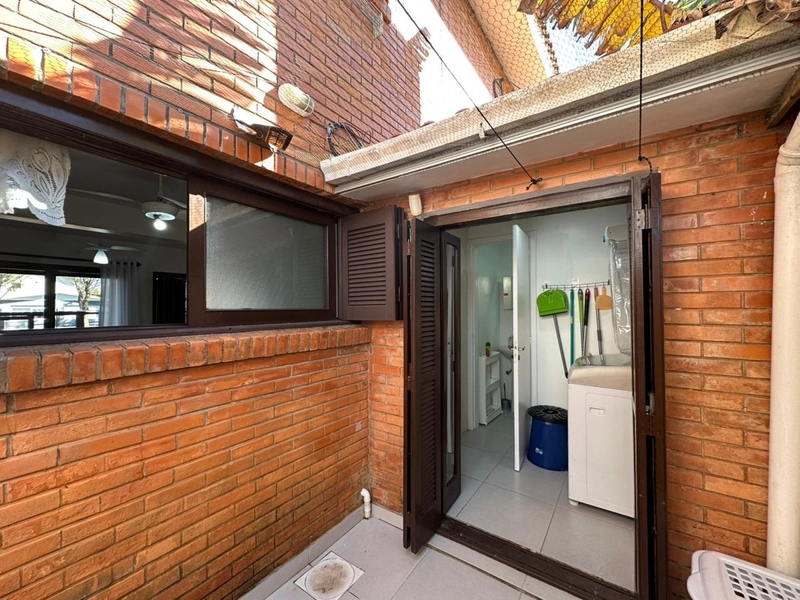 Duplex à Venda no Centro de Xangri-Lá: 25ª foto da galeria de imagens do imóvel