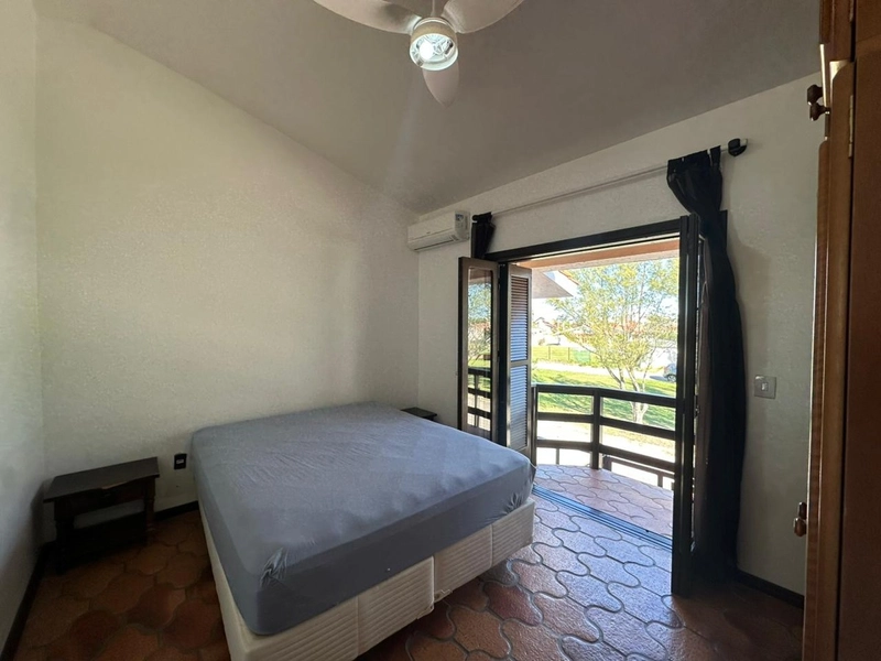 Duplex à Venda no Centro de Xangri-Lá: 13ª foto da galeria de imagens do imóvel