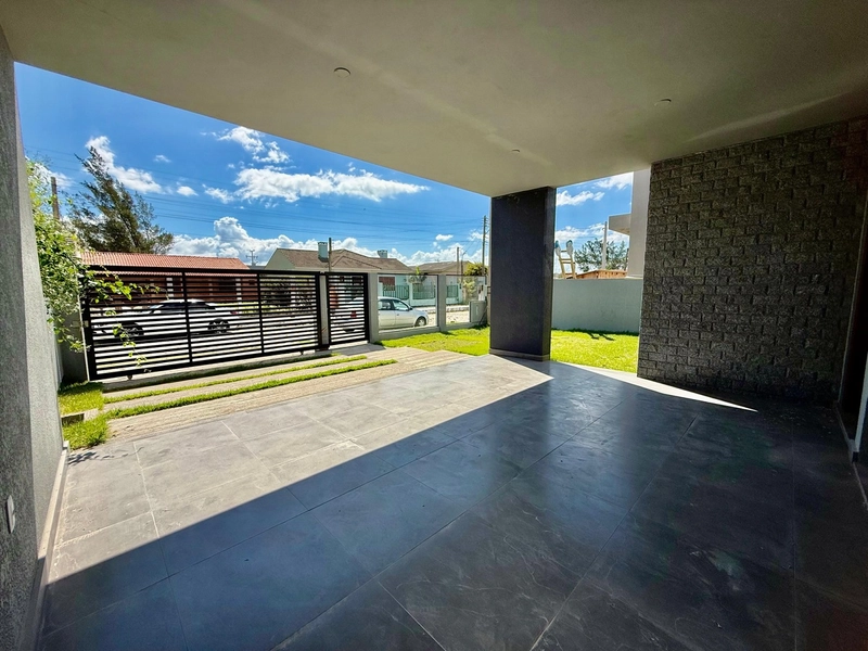 Lindo Imóvel com 2 Suítes, Living integrado com Lareira e Perto do Mar: 26ª foto da galeria de imagens do imóvel