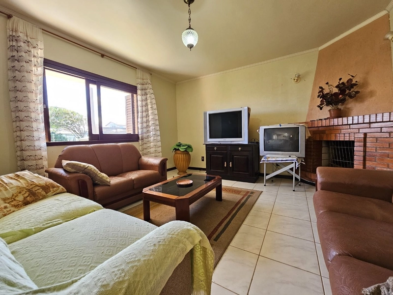 Linda Casa à venda em  Rainha Do Mar: 6ª foto da galeria de imagens do imóvel