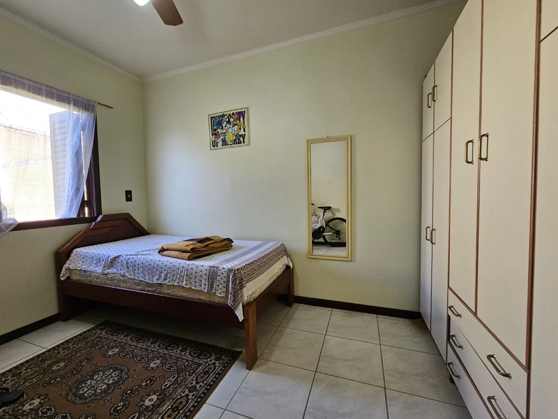 Linda Casa à venda em  Rainha Do Mar: 2ª foto da galeria de imagens do imóvel