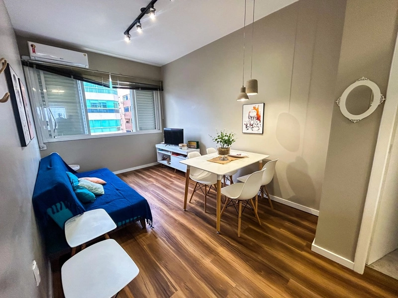 Apartamento Mobiliado e Decorado com Sacada em Atlântida!: 2ª foto da galeria de imagens do imóvel