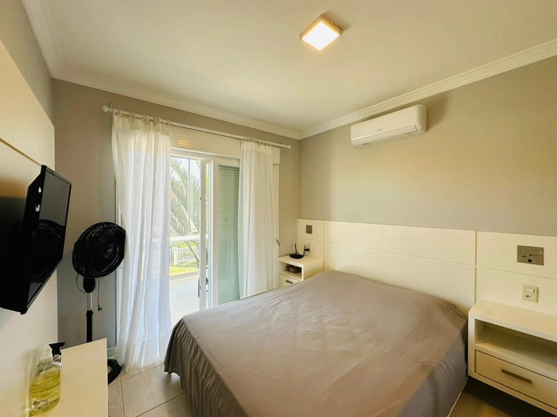 Lindo Duplex Decorado, a Poucos Metros do Mar com Jacuzzi!: 35ª foto da galeria de imagens do imóvel