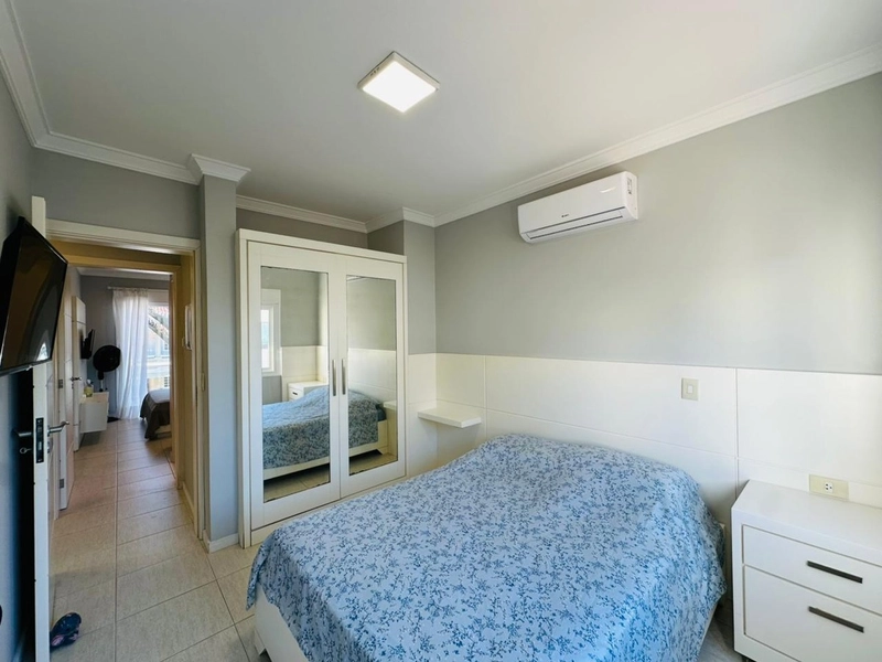 Lindo Duplex Decorado, a Poucos Metros do Mar com Jacuzzi!: 37ª foto da galeria de imagens do imóvel