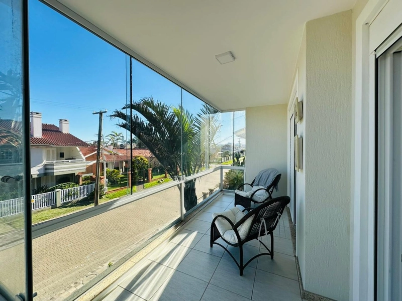 Lindo Duplex Decorado, a Poucos Metros do Mar com Jacuzzi!: 32ª foto da galeria de imagens do imóvel