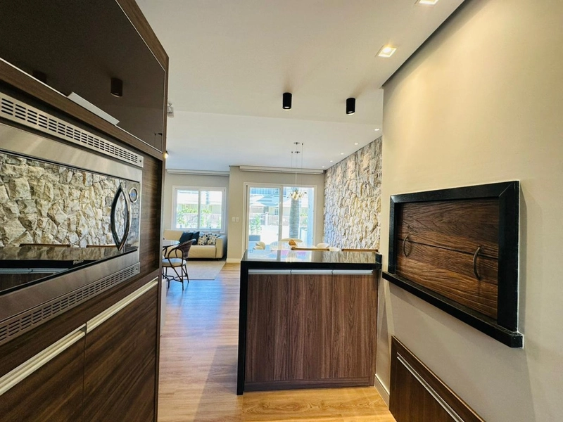 Lindo Duplex Decorado, a Poucos Metros do Mar com Jacuzzi!: 20ª foto da galeria de imagens do imóvel