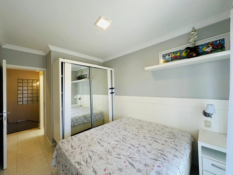 Lindo Duplex Decorado, a Poucos Metros do Mar com Jacuzzi!: 30ª foto da galeria de imagens do imóvel