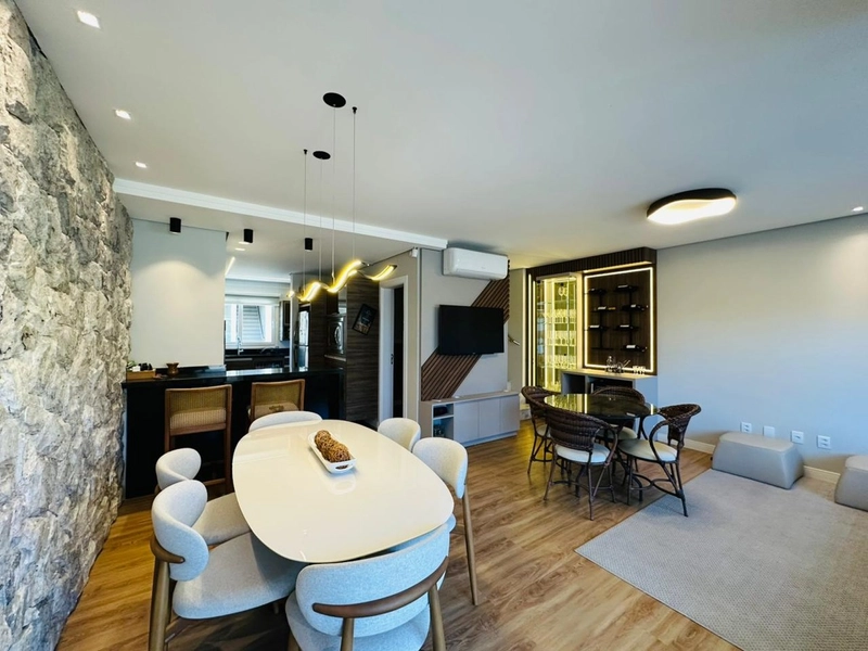 Lindo Duplex Decorado, a Poucos Metros do Mar com Jacuzzi!: 12ª foto da galeria de imagens do imóvel