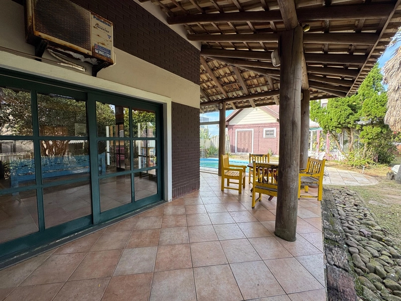 Ampla Casa Rústica com Vista para o Mar em 4 Terrenos: 7ª foto da galeria de imagens do imóvel