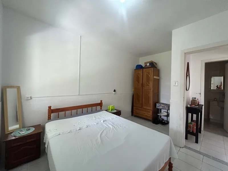 Casa com Pátio Amplo, Churrasqueira e Ar-Condicionado: 13ª foto da galeria de imagens do imóvel