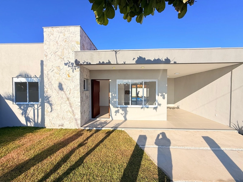 Linda Casa com Piscina em Atlântida Sul!: 14ª foto da galeria de imagens do imóvel
