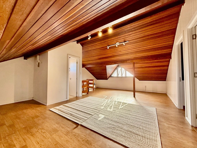 Linda Casa com Piscina e Quiosque, Próxima ao Mar e Centro!: 9ª foto da galeria de imagens do imóvel