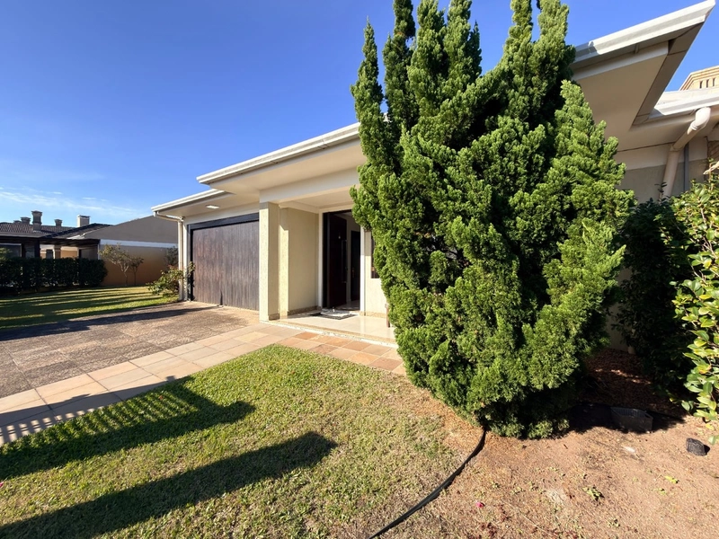 Casa com 2 Terrenos na Praia de Noiva Do Mar!: 2ª foto da galeria de imagens do imóvel