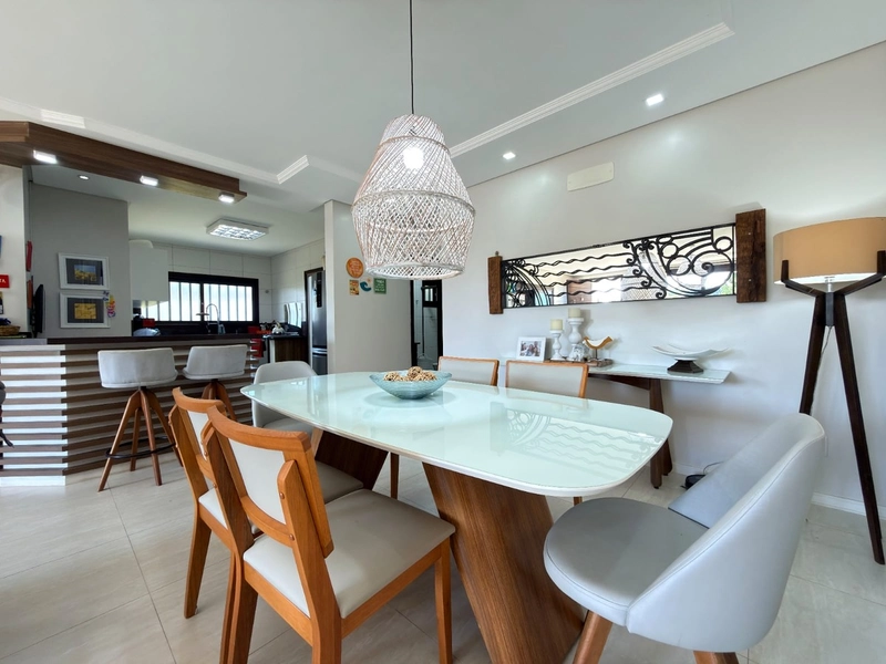 Casa com 2 Terrenos na Praia de Noiva Do Mar!: 18ª foto da galeria de imagens do imóvel