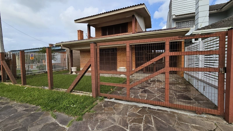 Casa à venda em Rainha do Mar: 1ª foto da galeria de imagens do imóvel