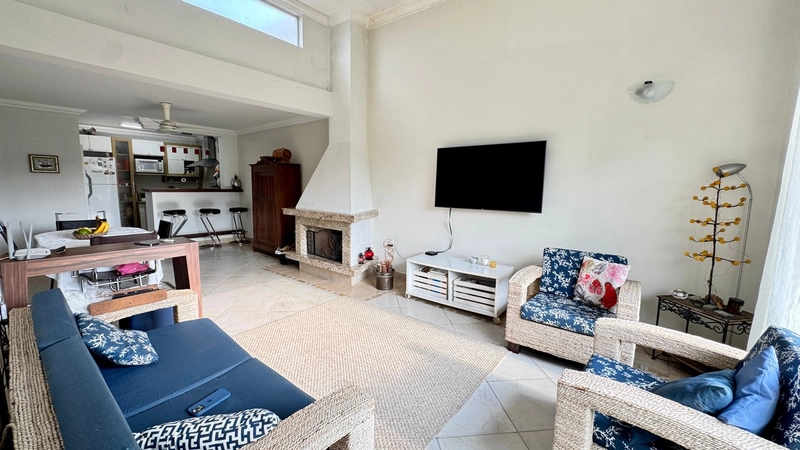Linda Casa em Xangri-Lá com Salão de Festas e Amplo Pátio!: 4ª foto da galeria de imagens do imóvel